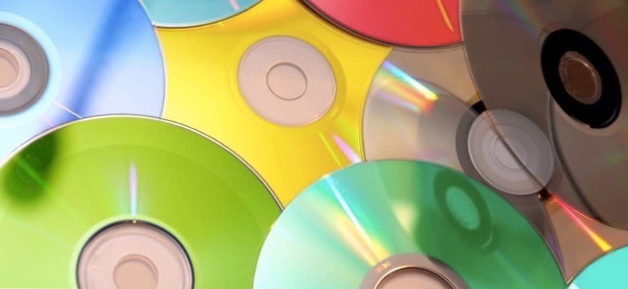 Używanie dysków CD, DVD i Blu-ray na komputerze bez napędu dysków (Jak)