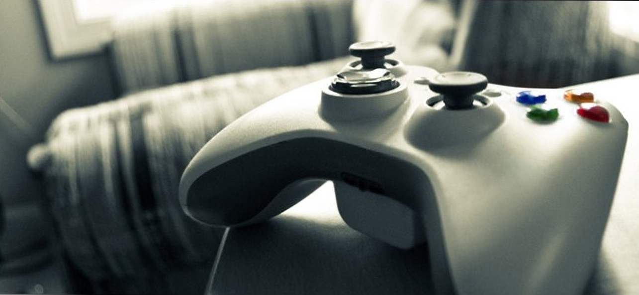 Zašto biste trebali dobiti Xbox kontroler za PC gaming (Kako da)